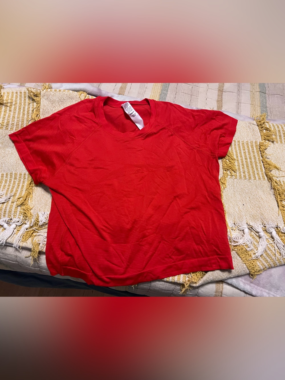 Women’s cropped swiftly Red Short-Sleeve Tee - lululemon